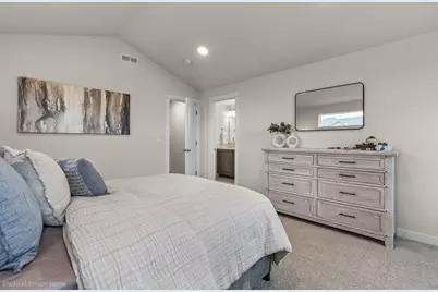 3422 NW 7th Street #97, Redmond, OR 97756 - Photo 10