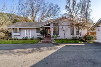 949 Wards Creek Road, Rogue River, OR 97537 - Photo 26