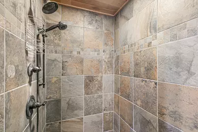 29450 Sloan Street, Klamath Falls, OR 97601 - Photo 22