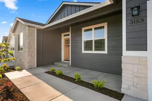 3153 Monaco Ct, Medford, OR 97504 - Photo 4