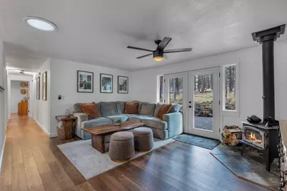 60140 Agate Road, Bend, OR 97702 - Photo 10