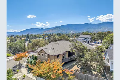 551 Sutton Place, Ashland, OR 97520 - Photo 40