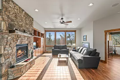 551 Sutton Place, Ashland, OR 97520 - Photo 4