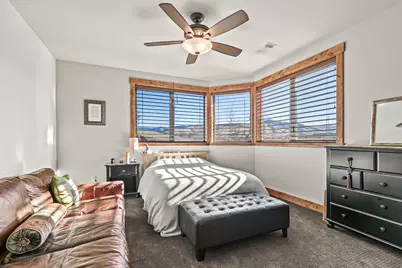 551 Sutton Place, Ashland, OR 97520 - Photo 20