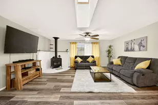 3323 Neamar Dr, Grants Pass, OR 97527 - Photo 8