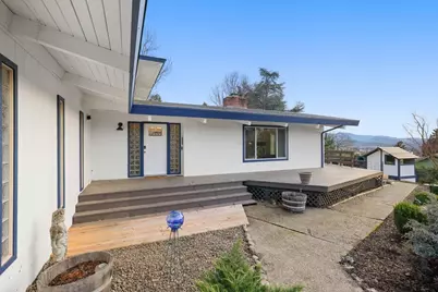 1305 NE Roseana Drive, Grants Pass, OR 97526 - Photo 36