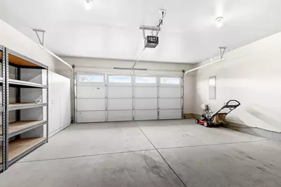 3288 Grant Road, Central Point, OR 97502 - Photo 22