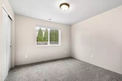 3288 Grant Road, Central Point, OR 97502 - Photo 18