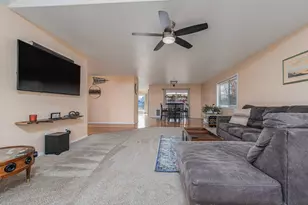 992 SE 2nd St, Prineville, OR 97754 - Photo 10