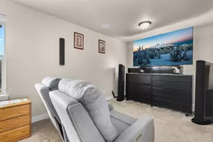2713 NE Black Oak Pl, Bend, OR 97701 - Photo 10