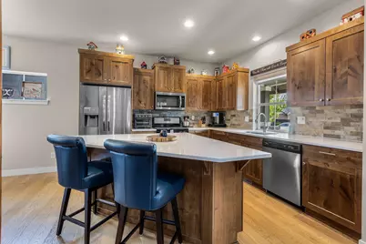 2713 NE Black Oak Place, Bend, OR 97701 - Photo 6