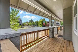 2713 NE Black Oak Pl, Bend, OR 97701 - Photo 26