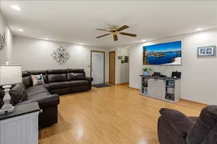 1565 Toralon Dr, Medford, OR 97501 - Photo 6