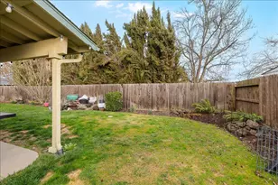 1565 Toralon Dr, Medford, OR 97501 - Photo 18