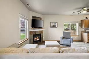 61210 Larkspur Loop, Bend, OR 97702 - Photo 4