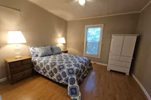 704 SW K St, Grants Pass, OR 97526 - Photo 6