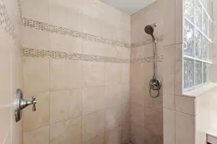 1817 SW Knoll Ave, Bend, OR 97702 - Photo 12