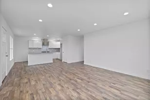 147 Jefferson Ave, Metolius, OR 97741 - Photo 6