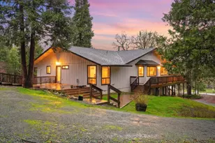 6900 Pleasant Creek Rd, Rogue River, OR 97537 - Photo 2