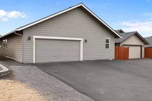 3467 W Antler Ave, Redmond, OR 97756 - Photo 28