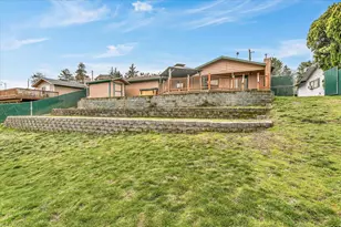 401 Elm St, Phoenix, OR 97535 - Photo 4