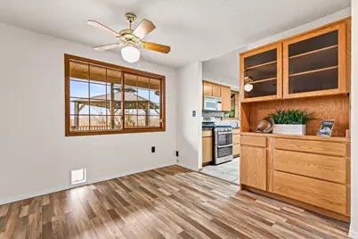 401 Elm Street, Phoenix, OR 97535 - Photo 10