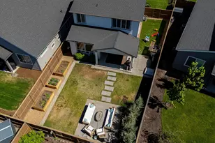 3027 NE Moreno Pl, Bend, OR 97701 - Photo 32