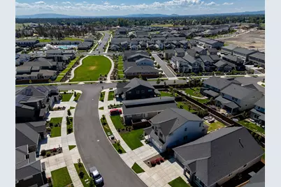 3027 NE Moreno Place, Bend, OR 97701 - Photo 42