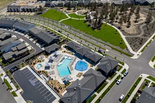 3027 NE Moreno Pl, Bend, OR 97701 - Photo 44