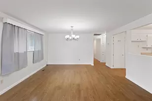 401 SW J St, Grants Pass, OR 97526 - Photo 8