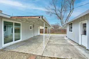 1418 Coquette St, Medford, OR 97504 - Photo 38