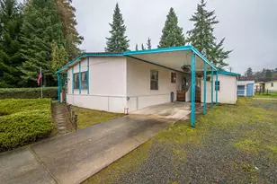 1077 Lee Roze Ln, Grants Pass, OR 97527 - Photo 34