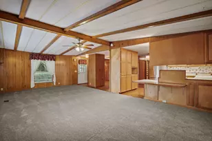 1077 Lee Roze Ln, Grants Pass, OR 97527 - Photo 10