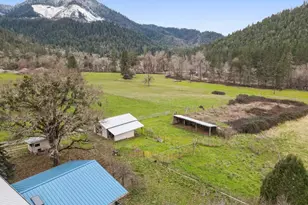 431 Murphy Gulch Rd, Rogue River, OR 97537 - Photo 30
