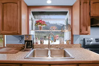 431 Murphy Gulch Road, Rogue River, OR 97537 - Photo 10