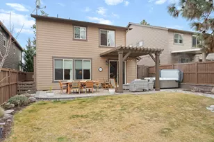 61163 Ambassador Dr, Bend, OR 97702 - Photo 38