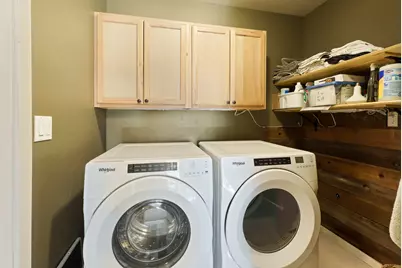 61163 Ambassador Drive, Bend, OR 97702 - Photo 32