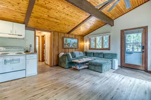 16811 Covina Rd, Bend, OR 97707 - Photo 8