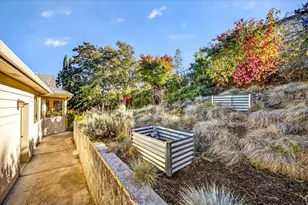 500 Lakota Way, Ashland, OR 97520 - Photo 24