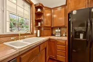 500 Lakota Way, Ashland, OR 97520 - Photo 48