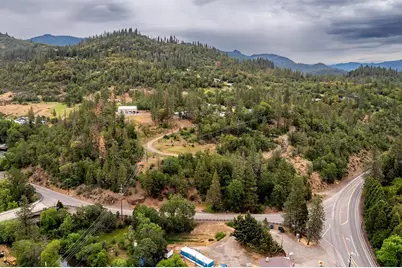 24269 Highway 62, Trail, OR 97541 - Photo 10