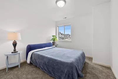 20456 Brentwood Avenue, Bend, OR 97702 - Photo 12