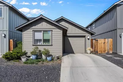 240 NW 30th Street, Redmond, OR 97756 - Photo 24