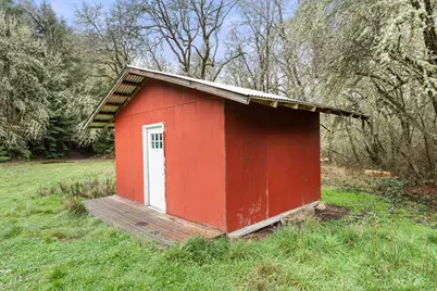 441 Tunnel Road, Glendale, OR 97442 - Photo 28
