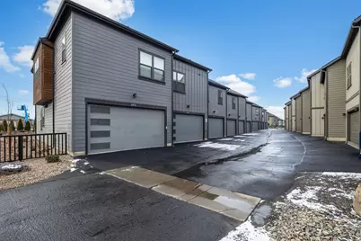 20534 Empire Avenue, Bend, OR 97701 - Photo 36