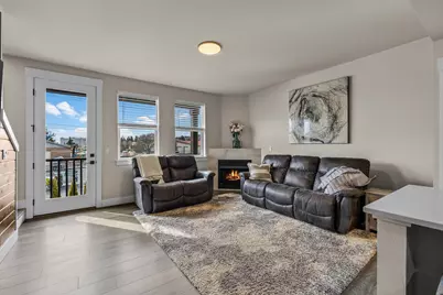 20534 Empire Avenue, Bend, OR 97701 - Photo 24