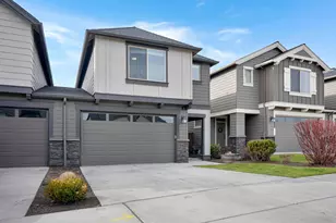 63153 NE Hadley Pl, Bend, OR 97701 - Photo 2