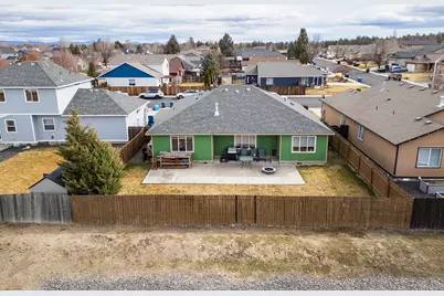 2465 NE 7th Lane, Redmond, OR 97756 - Photo 18