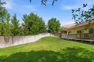 2852 Glacier Dr, Klamath Falls, OR 97603 - Photo 20
