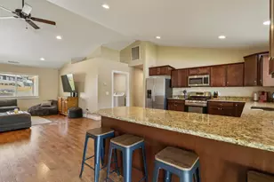 2852 Glacier Dr, Klamath Falls, OR 97603 - Photo 10